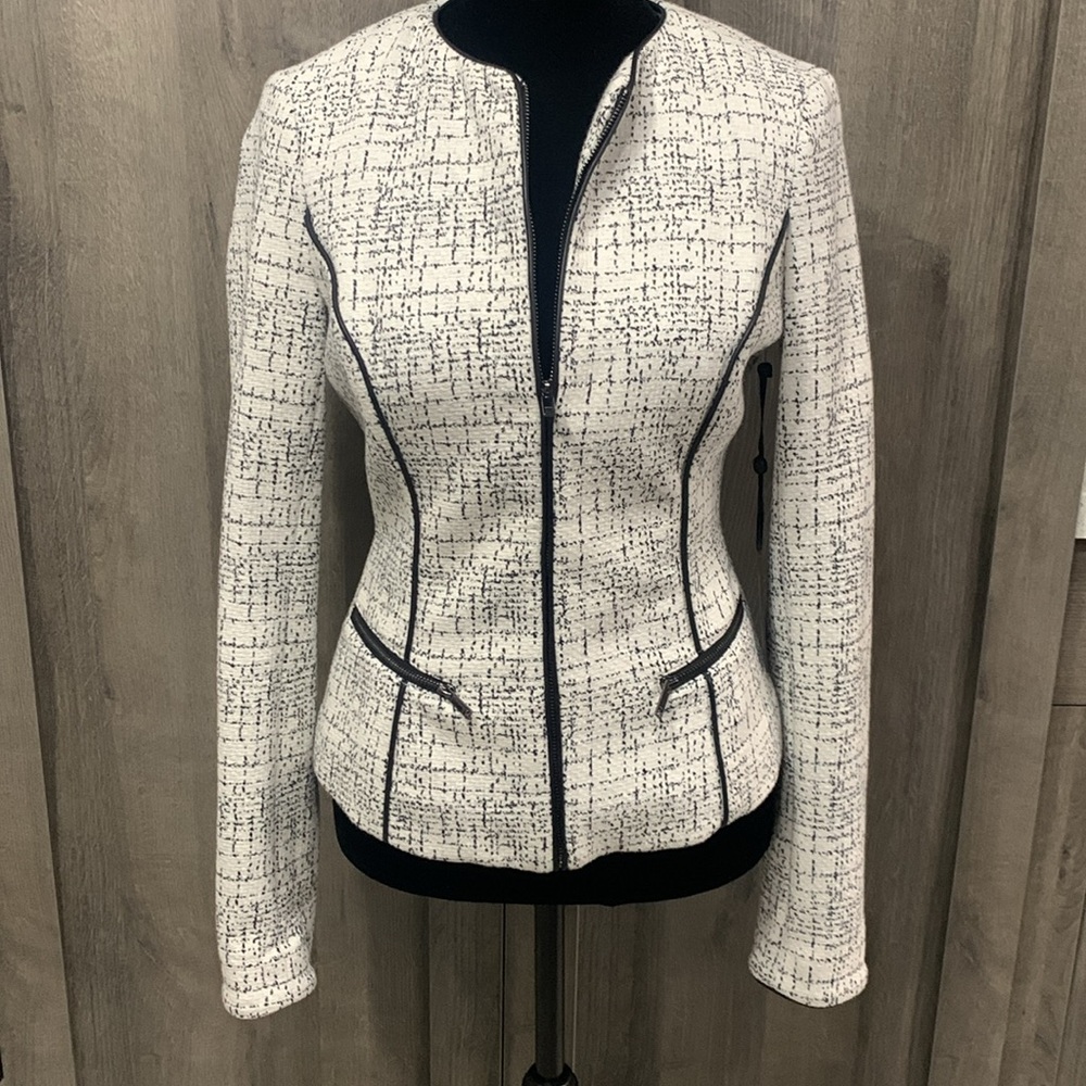 DKNY Donna Karen New York White With Black Stitching Blazer Jacket Women's XXS - Picture 3 of 14